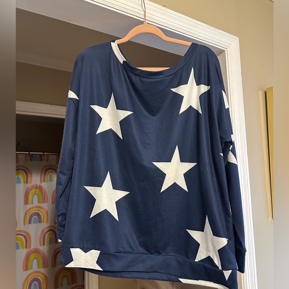 Sweatshirt